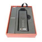 Kit completo do Vaporizador XVAPE AVANT com acessórios: espátula, escova de limpeza, cabo USB e manual.