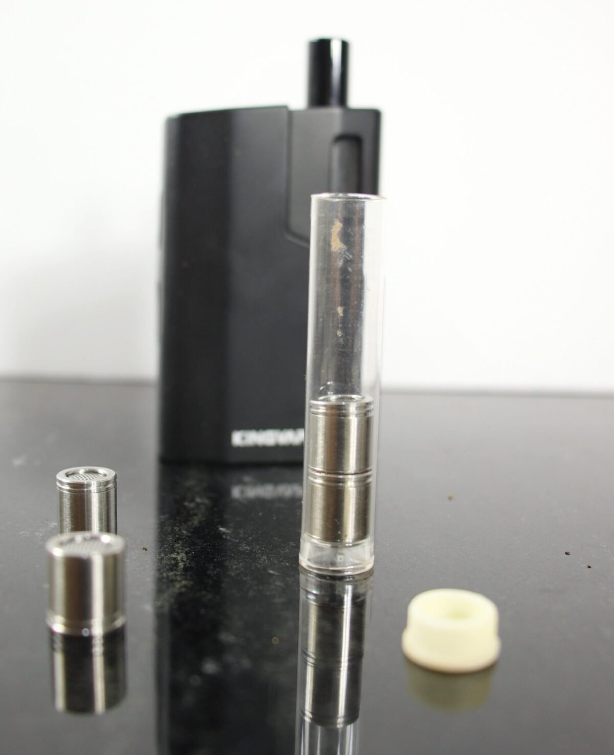 Quatro cápsulas de aço inoxidável compatíveis com o Vaporizador de Ervas Zigg.